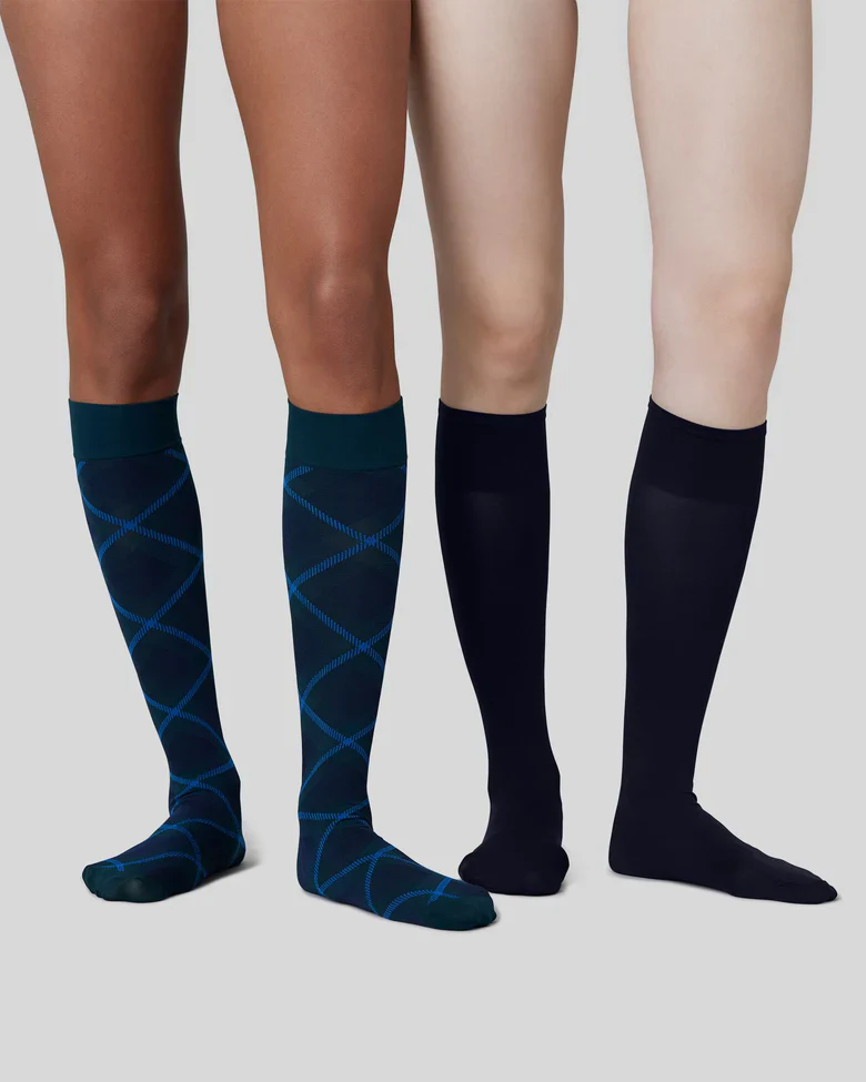 2-pack Franka Check & Solid Knee Highs - Dark Green - Image 2