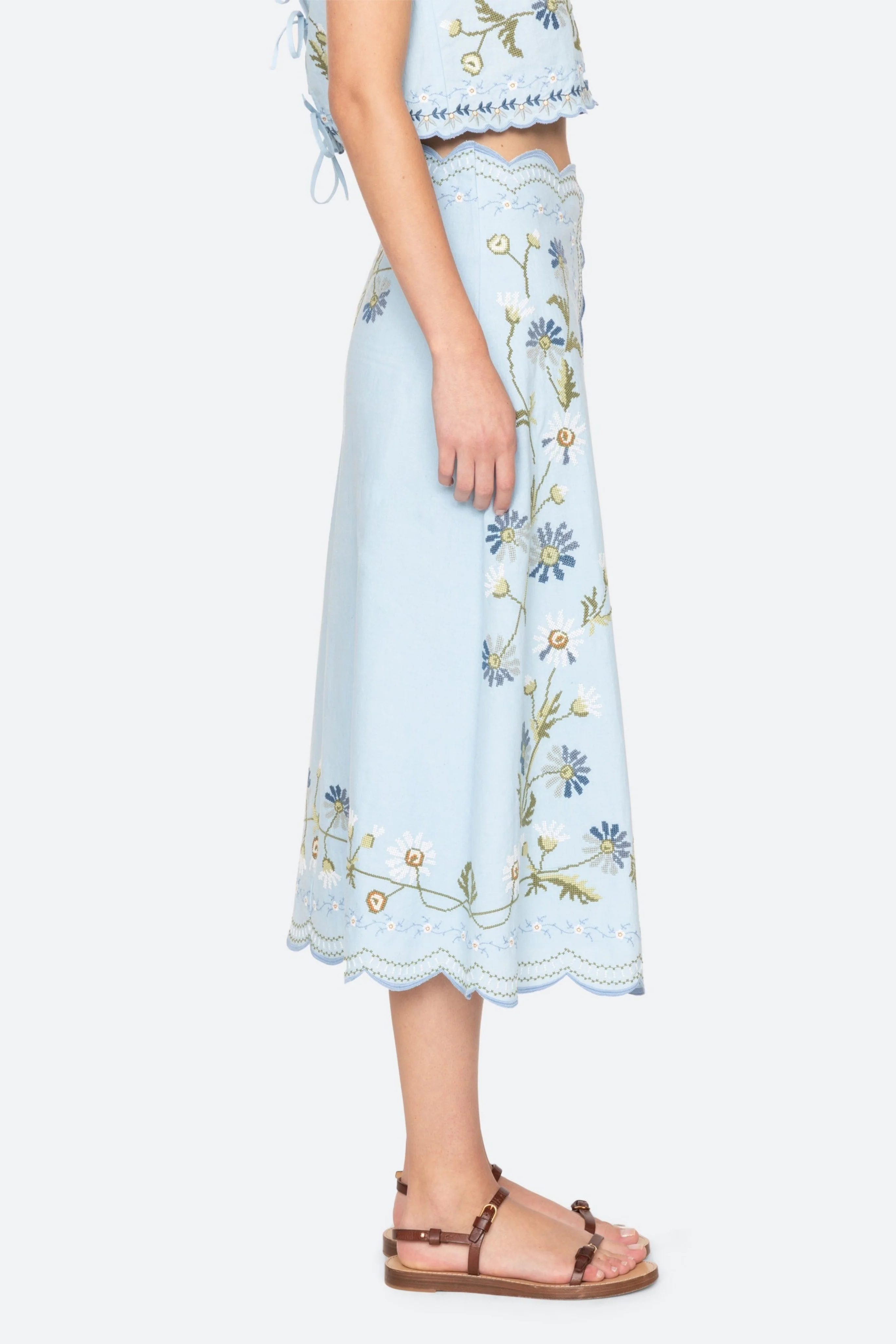 Audra Embroidery Skirt - Image 7