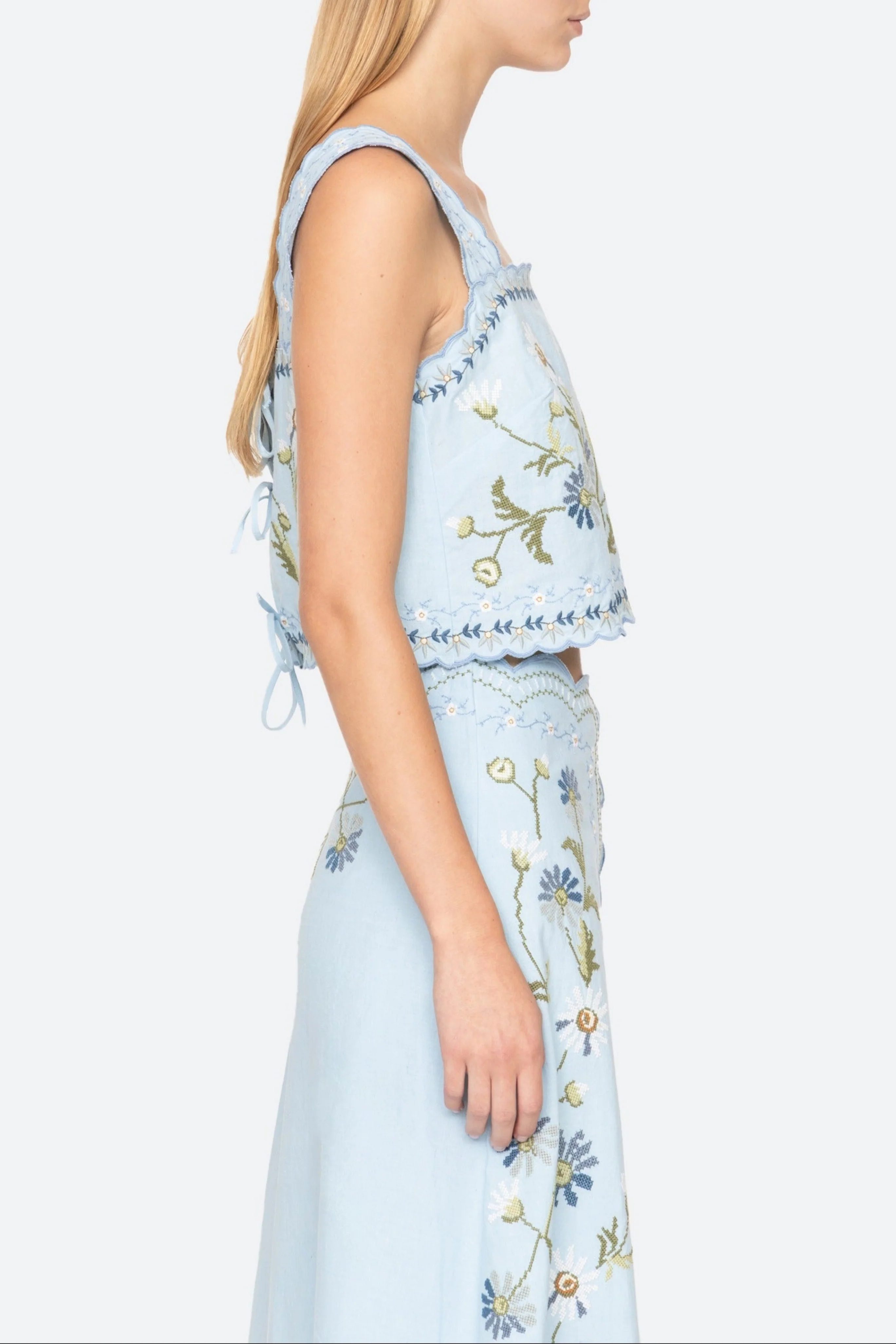 Audra Embroidery Tank Top - Image 6