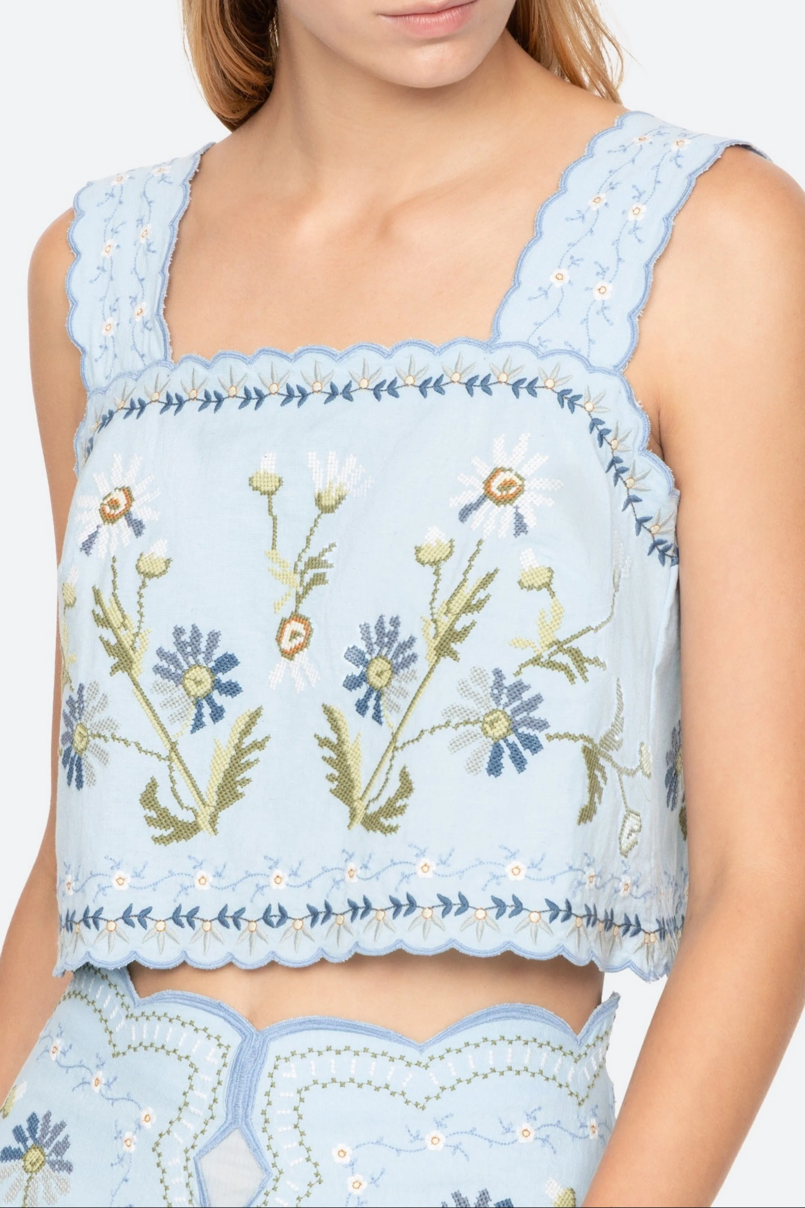 Audra Embroidery Tank Top - Image 9