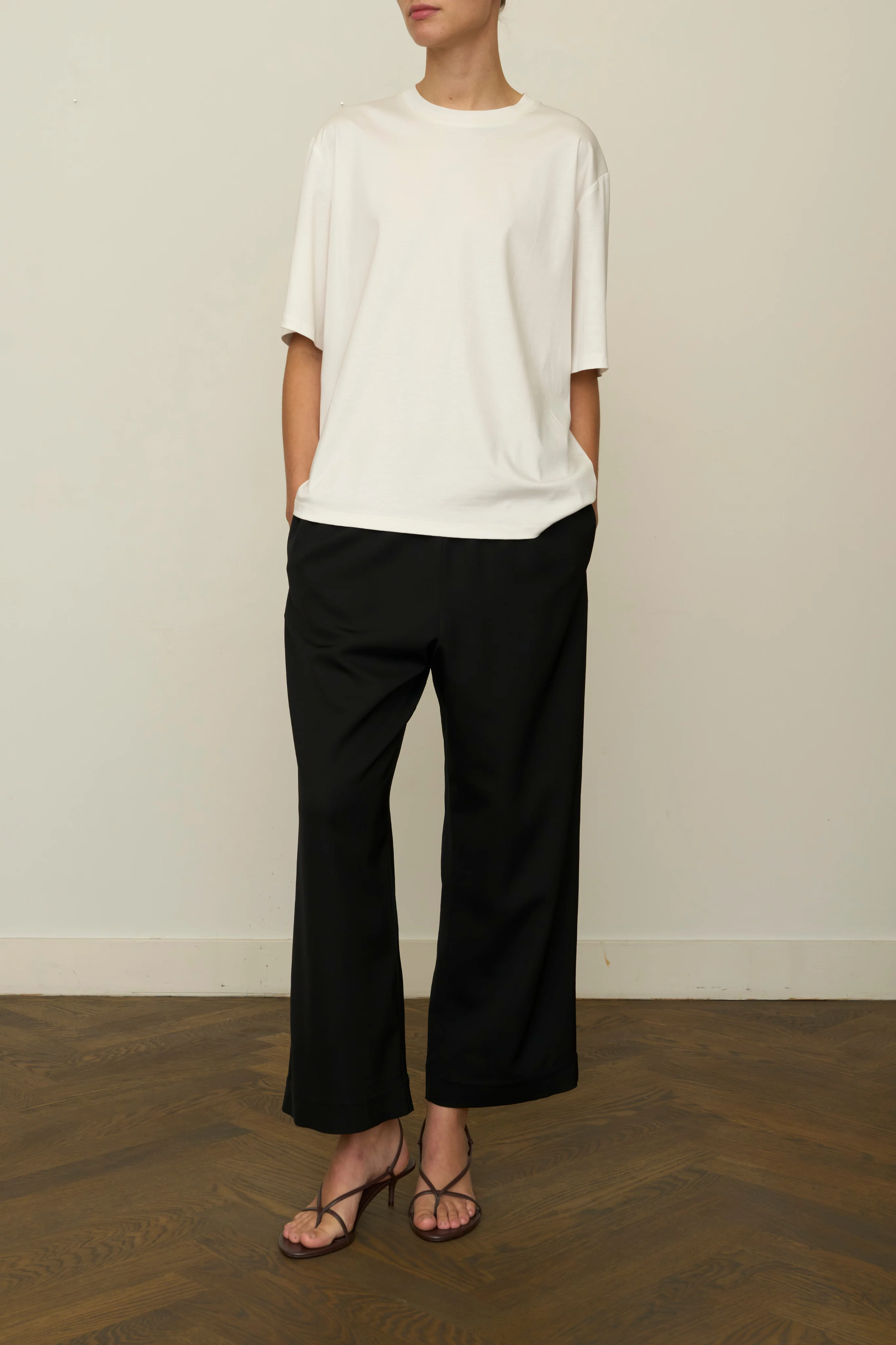 Cropped Wide Leg Trousers - Image 2