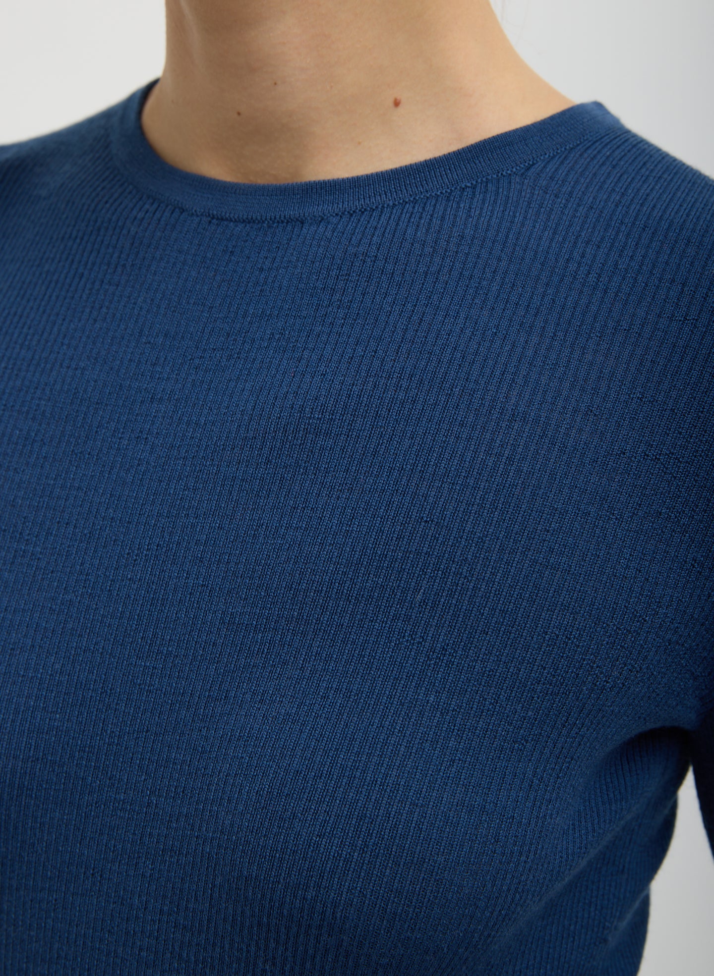 Feather Weight Ribbed Sweater Crewneck Pullover - Blue - Image 3