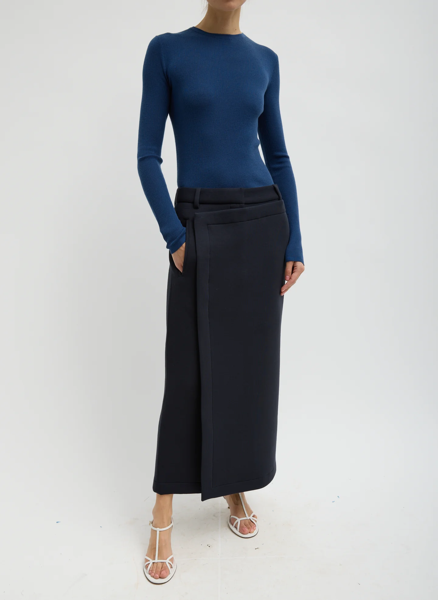 Feather Weight Ribbed Sweater Crewneck Pullover - Blue - Image 4