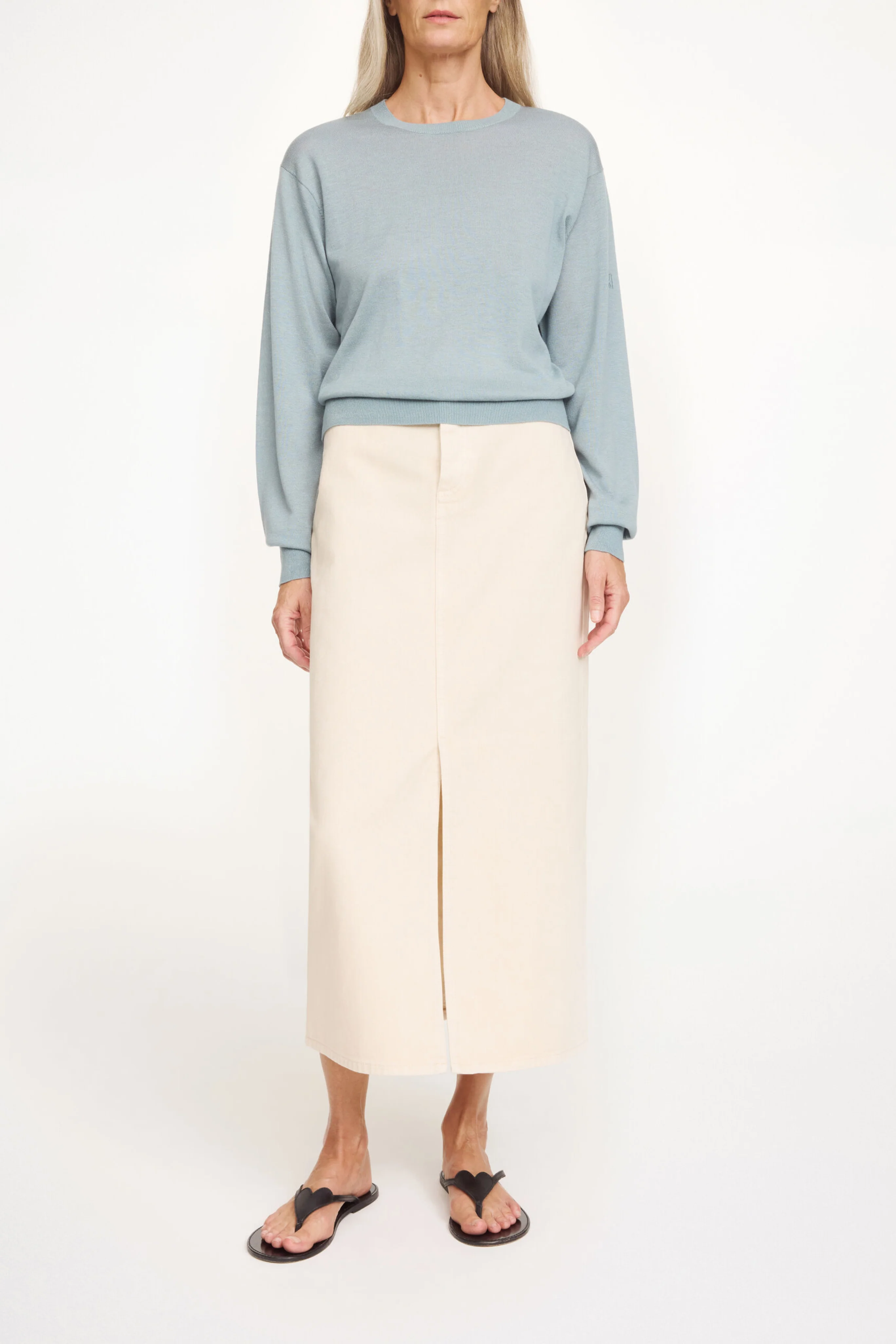 Mantea Sweater - Image 3