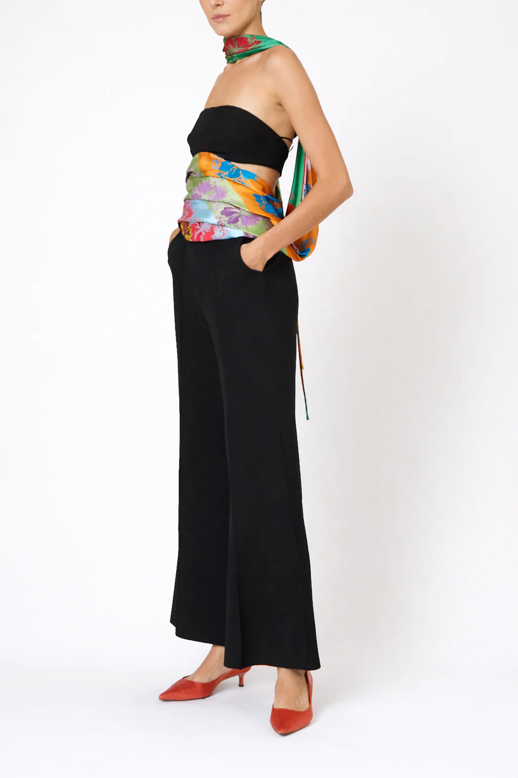 Paneled & Piped Flare Pant in Ridged Linen - Image 3