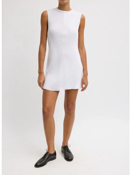 Viscose Plisse Sleeveless Bias Short Tunic Dress In White - Image 2