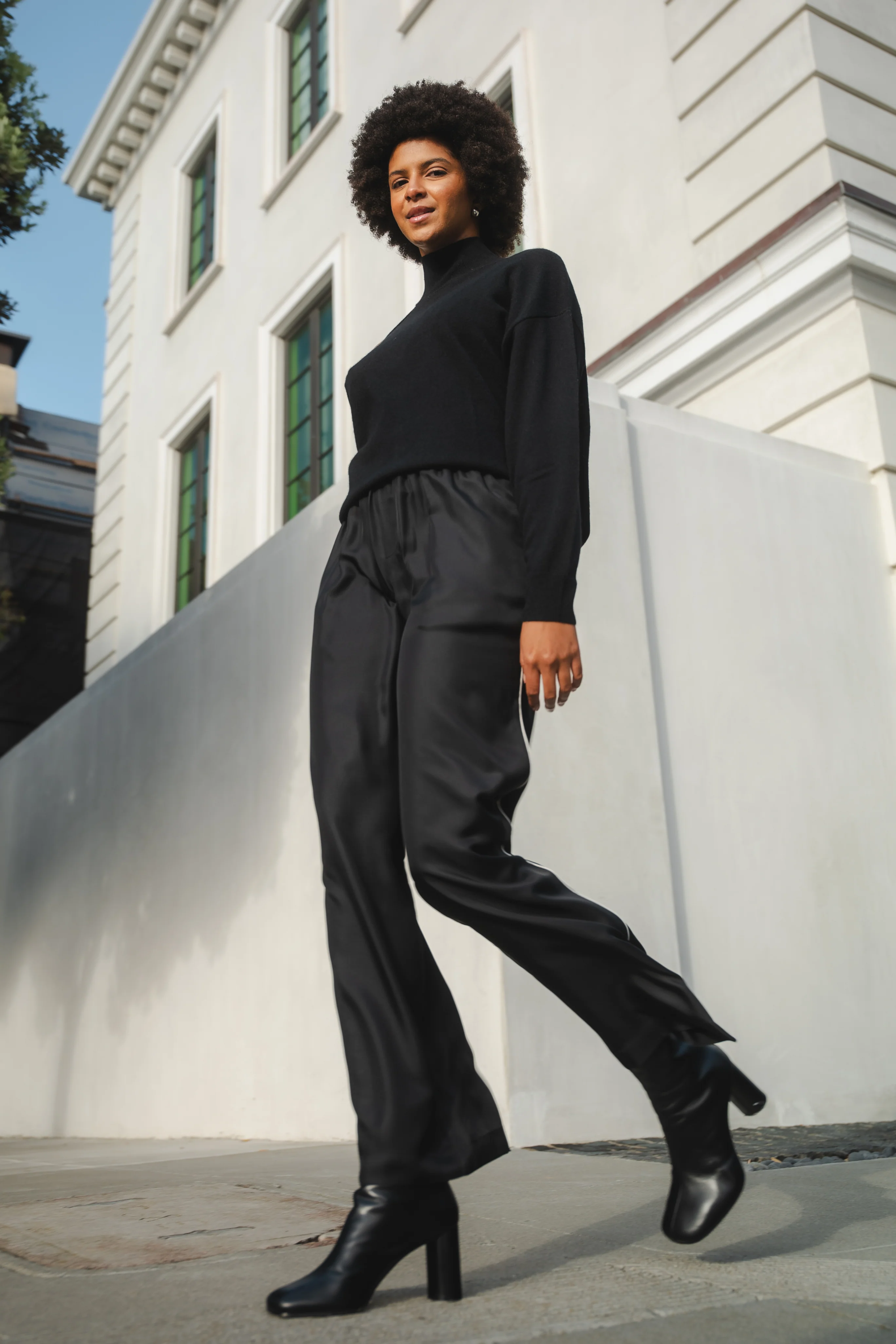 Wide Leg Trousers With Piping Detail in Black - Image 6